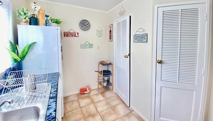 Veena's room