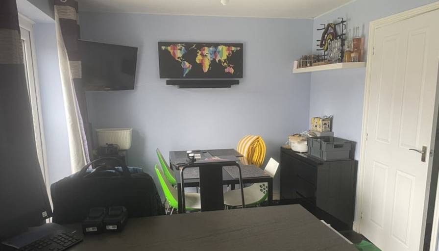 Baz's room