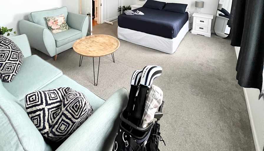 Donna's room