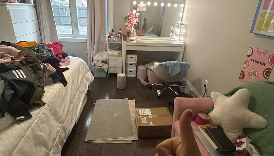 Lauren's room