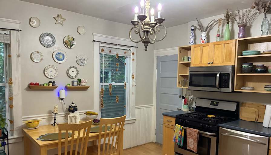 Jill's room