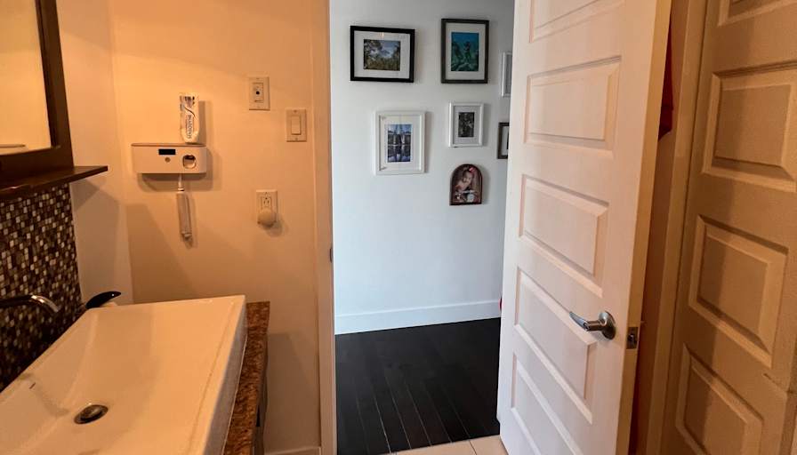 Anna's room
