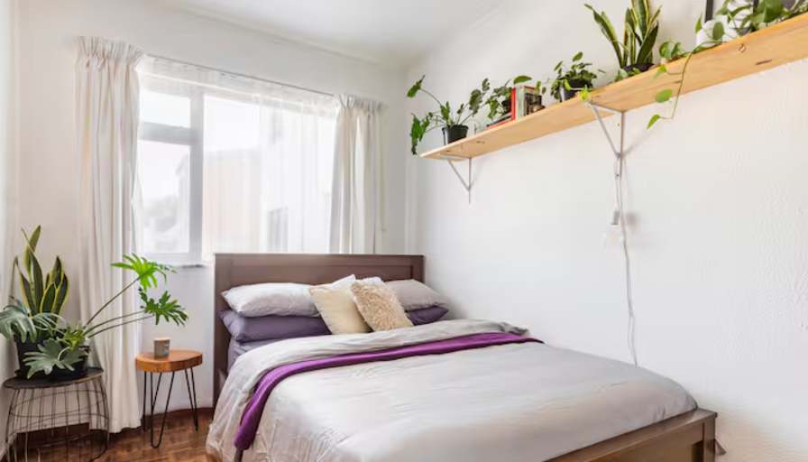 MISS HLUMELA MATIKA's room