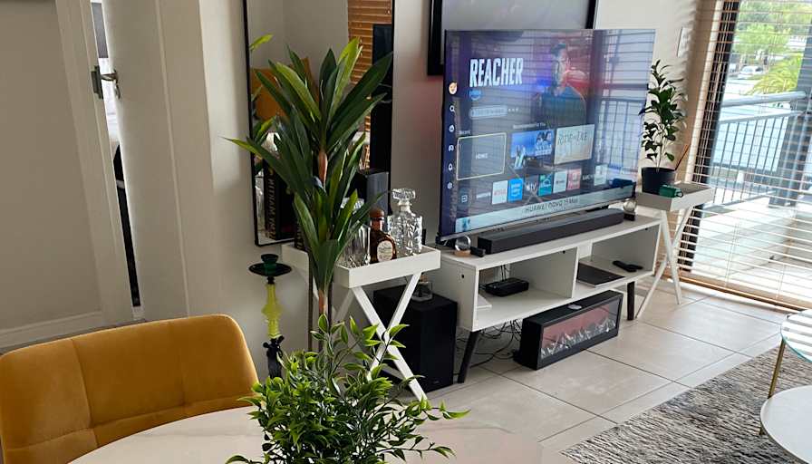 OLUWATOSIN's room