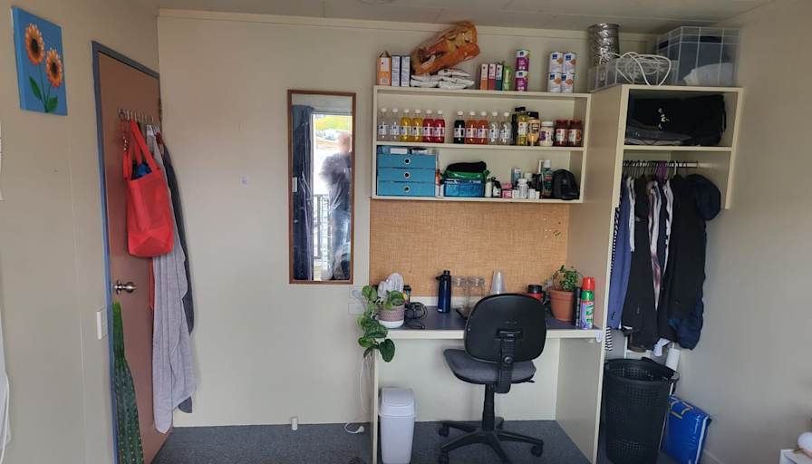 Roshan's room