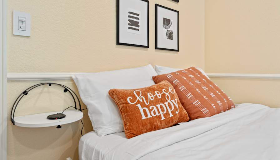 FRANCES MARTINEZ's room