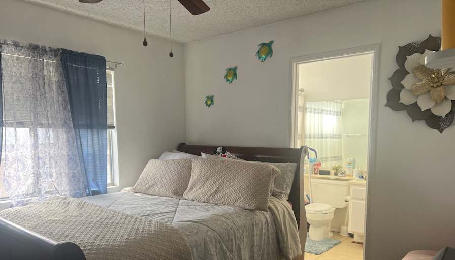 MJ's room