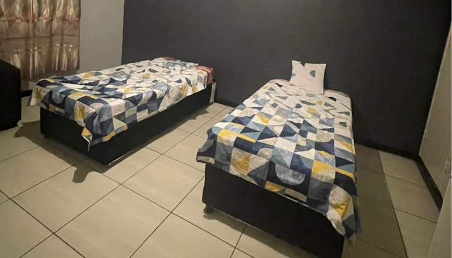 Feechy Makoni's room