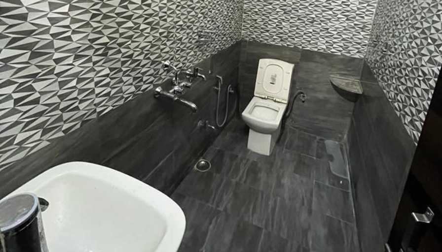 Sanjay yadav's room