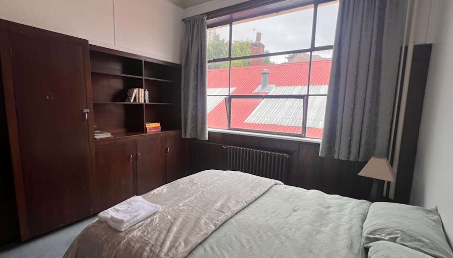 Anna's room