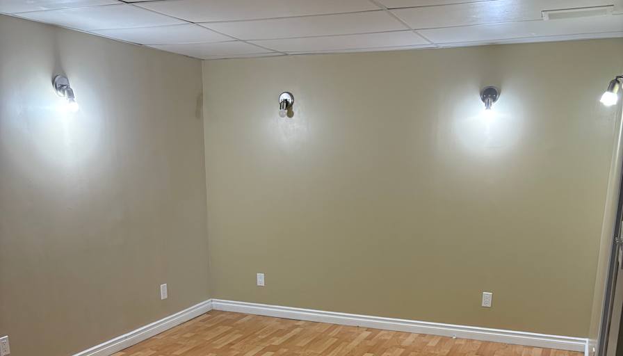 Travis's room