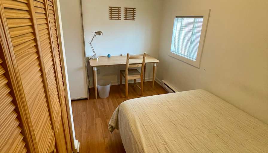 Dan's room