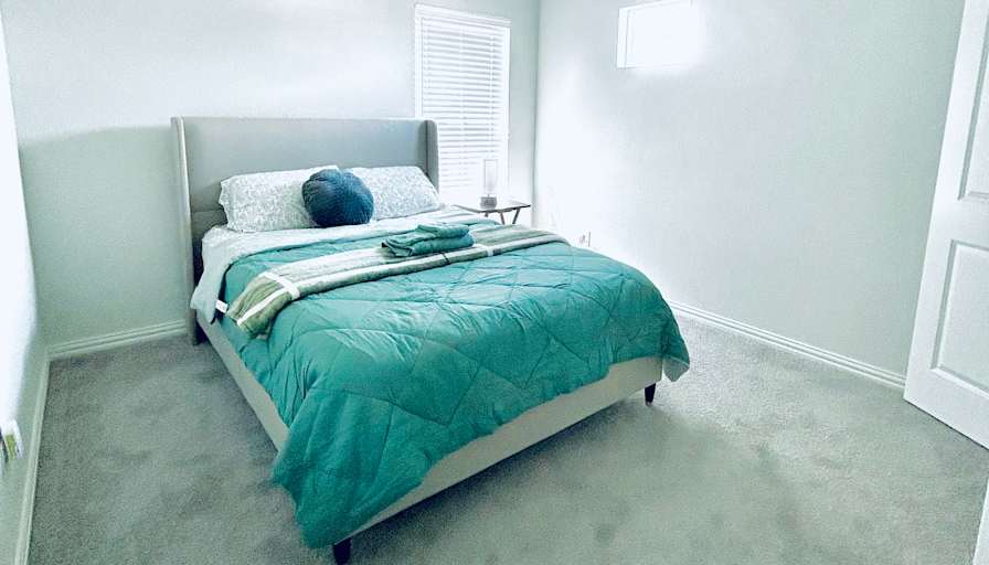 Ashwell's room