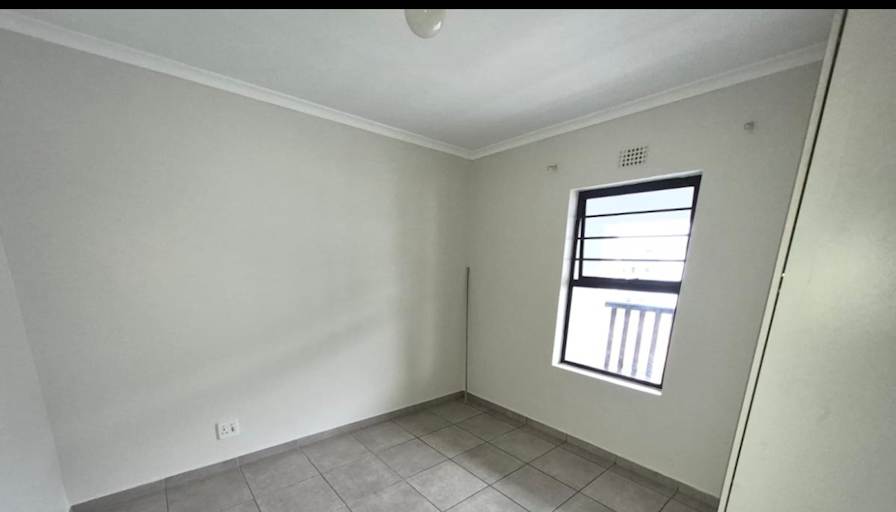 Zimasa N's room