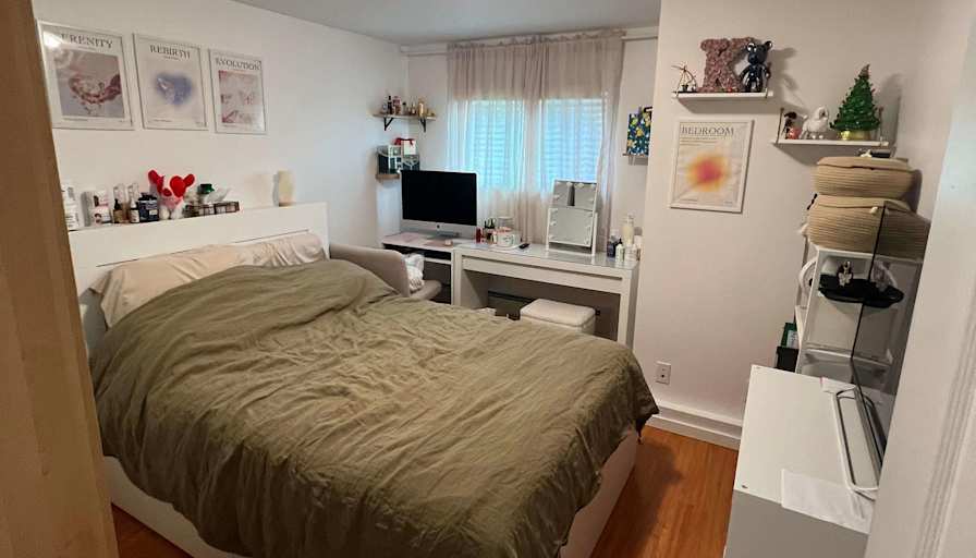 Anna's room