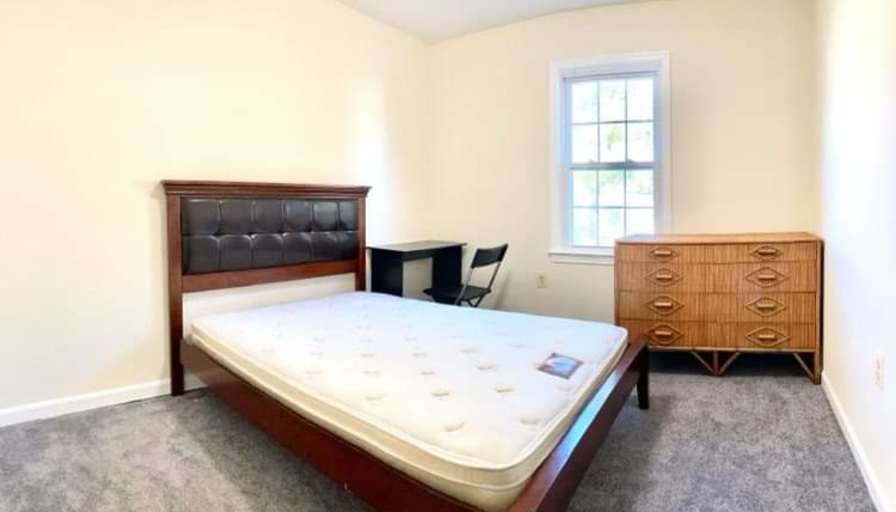 Al's room