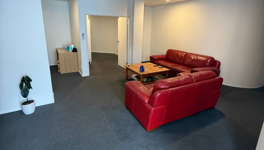 Andrew Manson's room