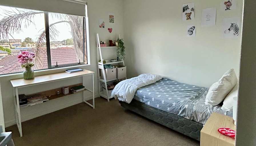 Sol Amaya's room