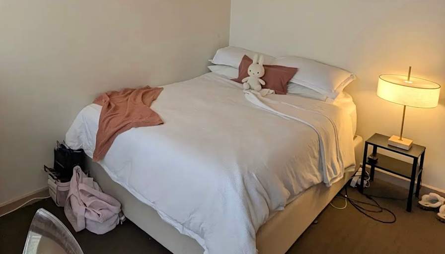 Donna's room