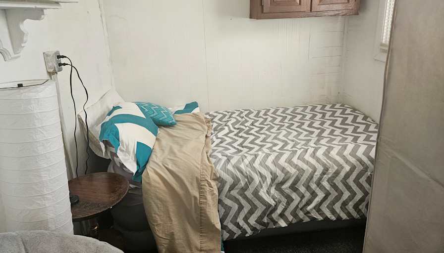 Marleny Poline's room