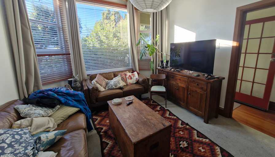 Furnished room in a house · Cockburn Street, Kilbirnie, Wellington 6022-1