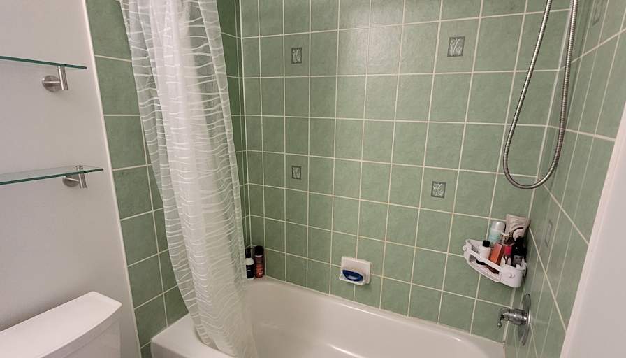 John Frantzis's room