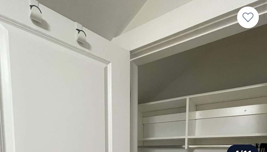 Landen's room