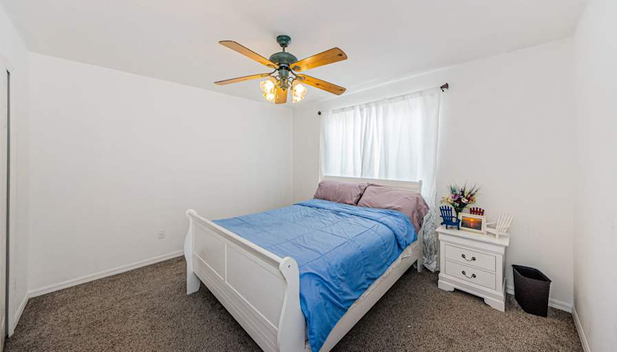 georgi's room