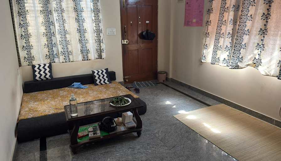 Mayur's room