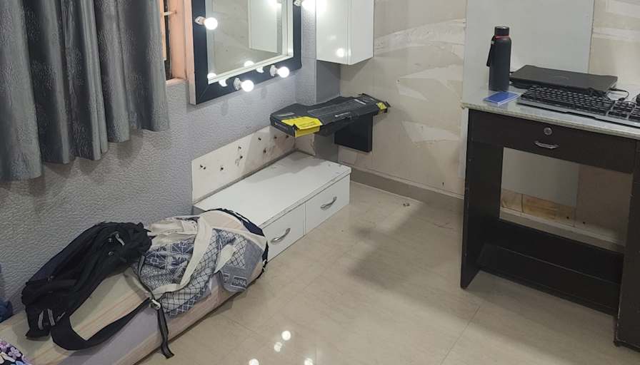 Sam patel's room