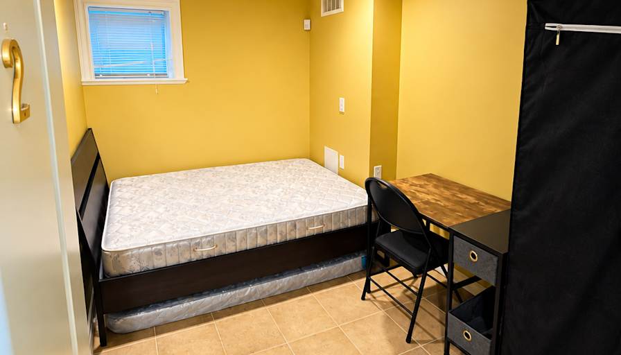 John-Morgan's room