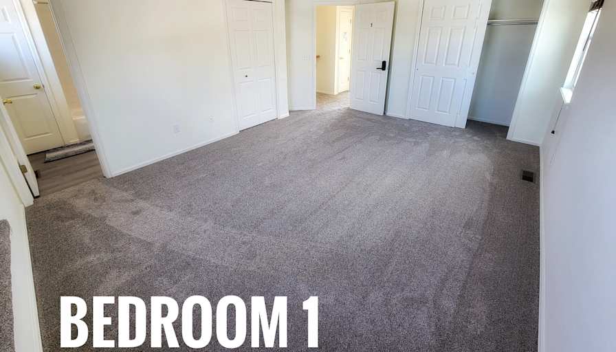 HomeCrew's room