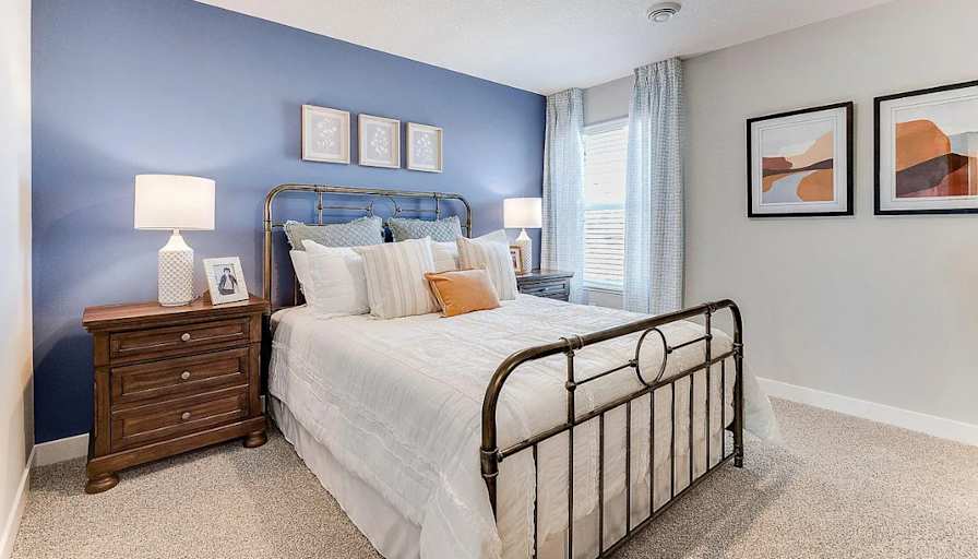 Dee's room