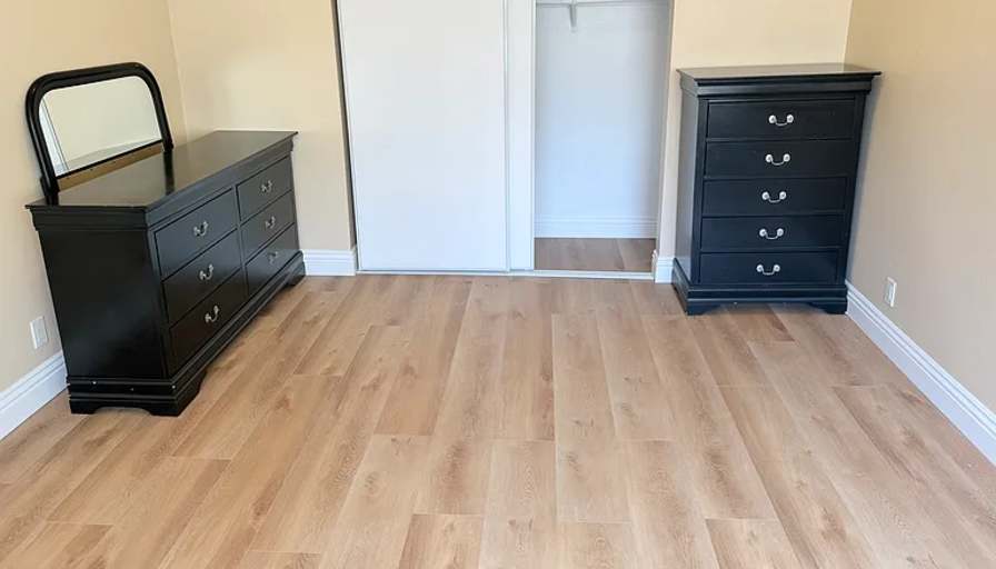 Dessiree's room