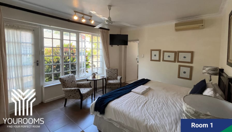 YouRooms's room