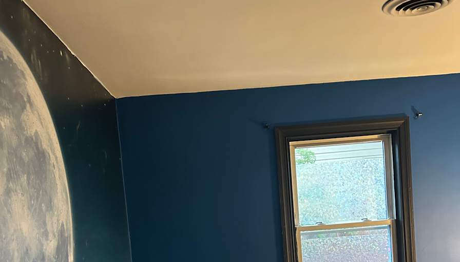Carolin Simmons's room