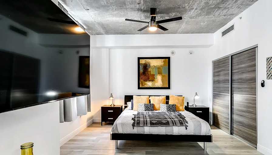 Brenda's room