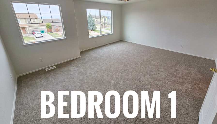 HomeCrew's room