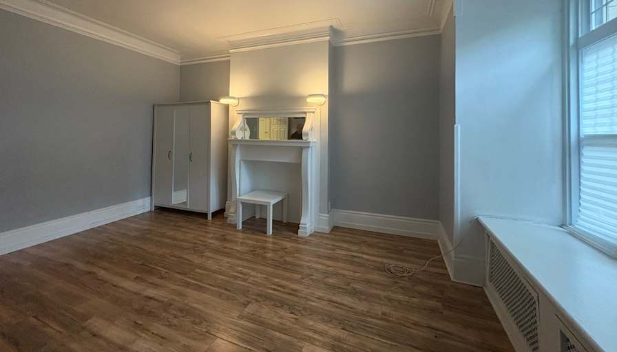 Valerie's room