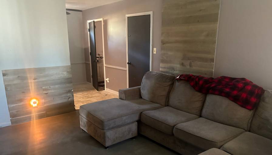 Tracy's room