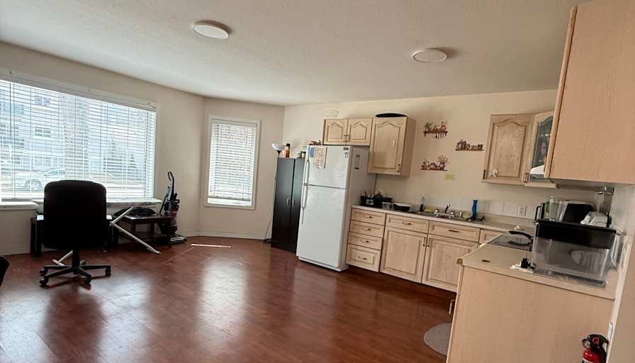 Sherlyne's room