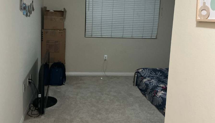 MANOJ MALAE's room