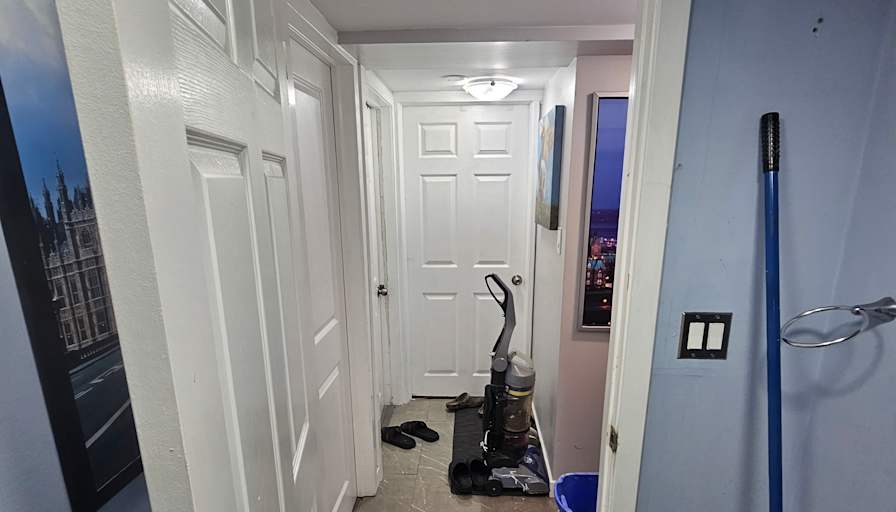George's room