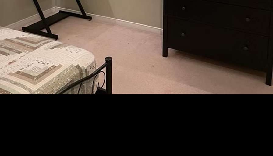 mehdi's room