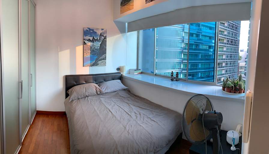 Sam G's room