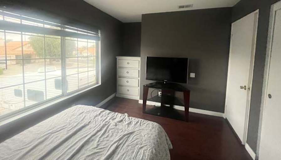 Jp Monroe's room