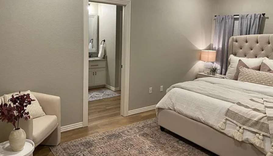 kevin daniel's room