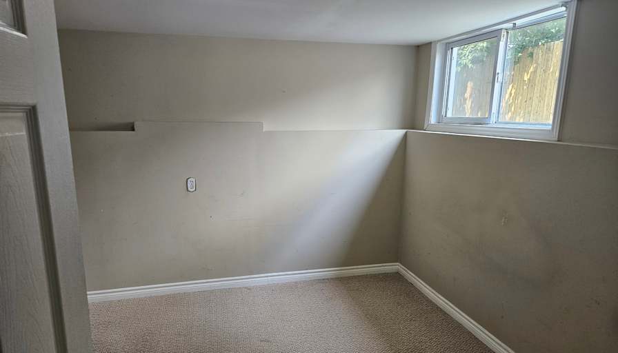 Denis Jobin's room