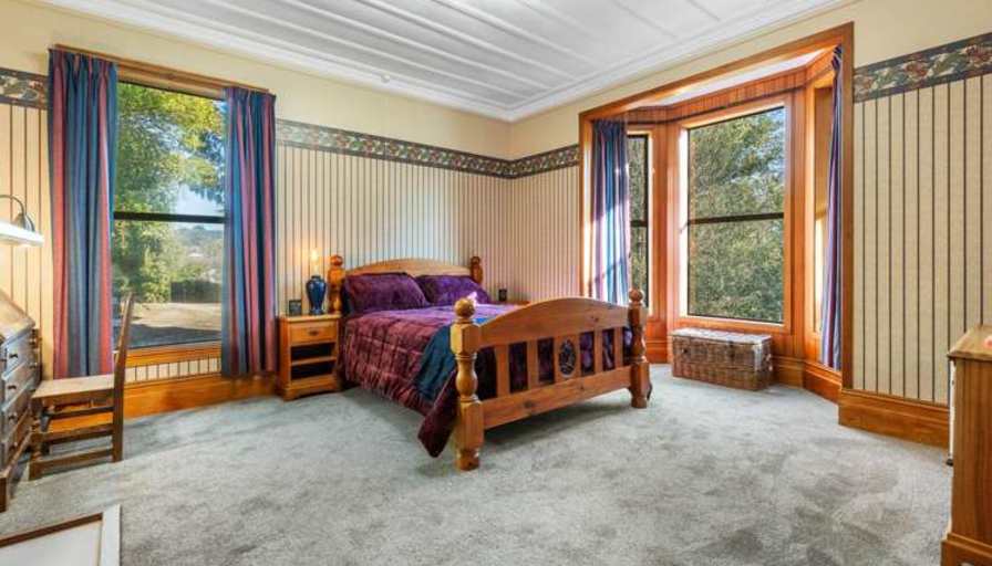 Jasmine's room