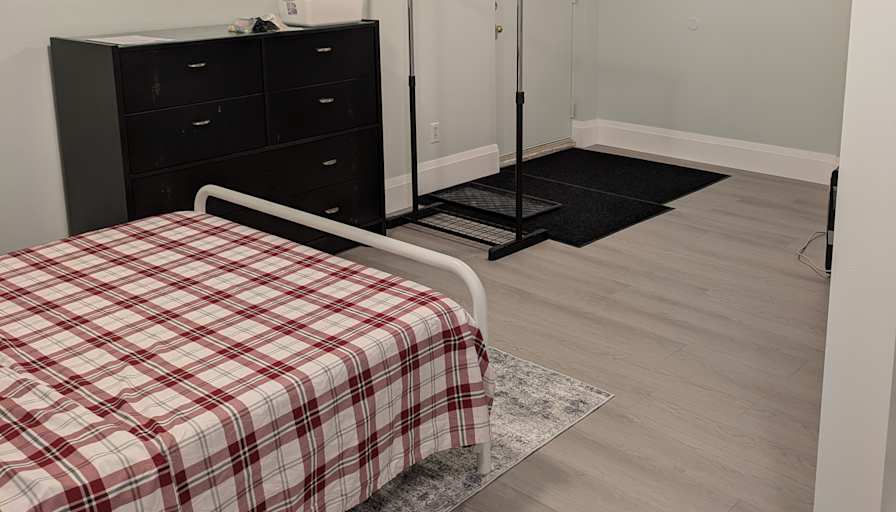 John Lopes's room